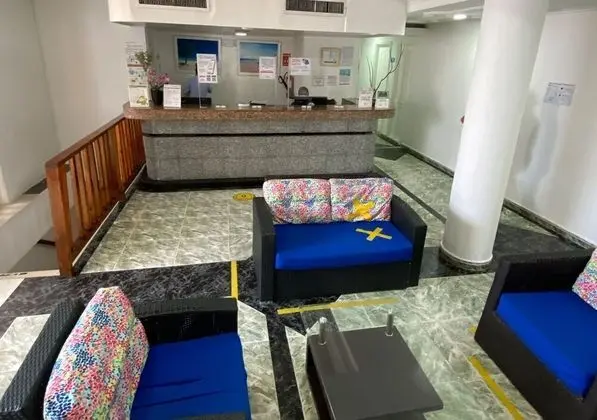 Hotel On Vacation Coral Flower - Oda Düzeni
