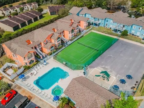 Vacation Home Near Disney - Havuz
