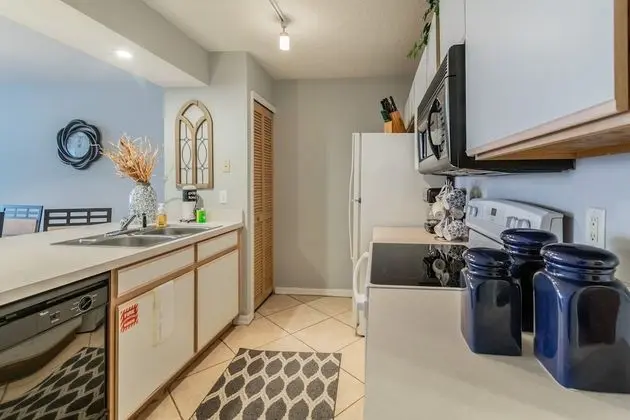 Vacation Home Near Disney - Mutfak