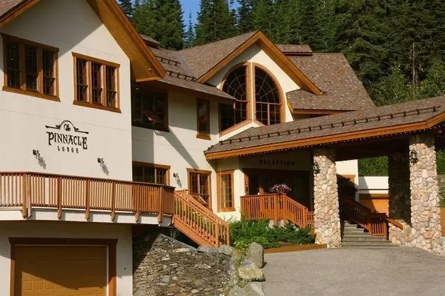 Vacation Internationale Pinnacle Lodge - Genel