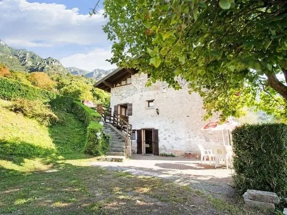 Vacation Property Located on the Lake - Dış Mekan