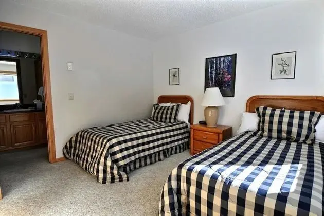 Vacation Rentals at Big Sky Resort - Oda
