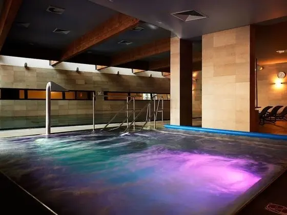 VacationClub - Olympic Apartments - Havuz