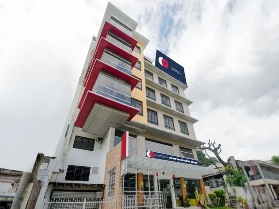Vaccinated Staff-Capital O 719 Fuente Oro Business Suites - Dış Mekan