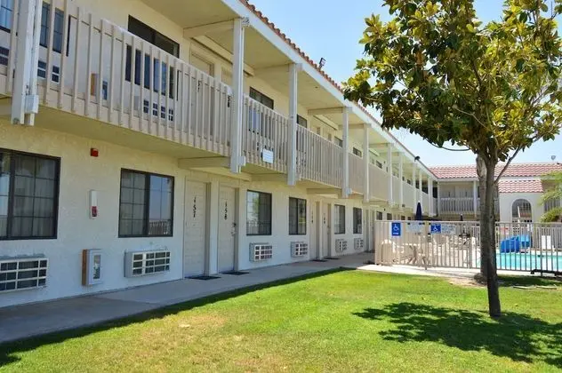 Vagabond Inn Buttonwillow North I-5 - Dış Mekan