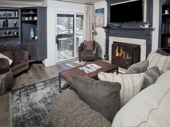 Vail 21 Condo 502