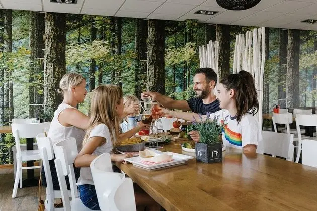 Vakantiepark Dierenbos - Yerinde Yemek