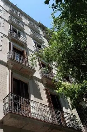 Val Barcelona Apartment - Lobi