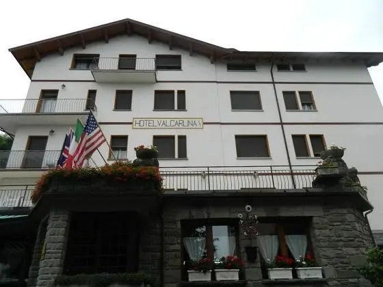 Hotel Val Carlina