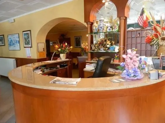 Hotel Val Carlina - Lobi