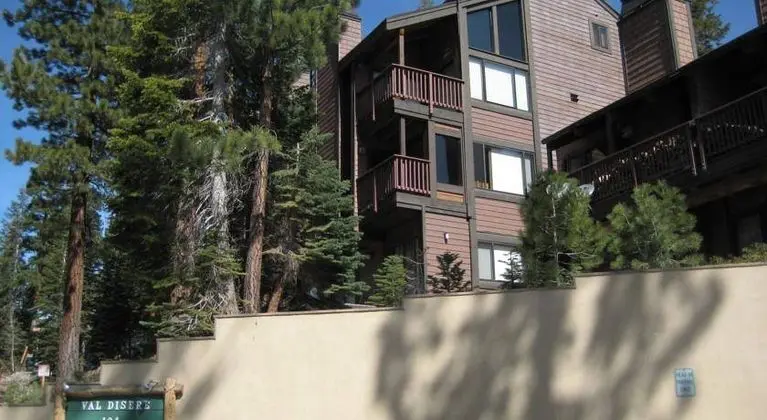 Val d'Isere by Mammoth Reservation Bureau