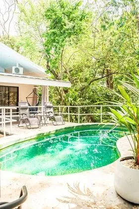 VAL HOTEL MANUEL ANTONIO - Havuz
