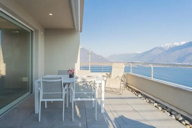 Valarin Como Luxory Apartment Wellness - Oda
