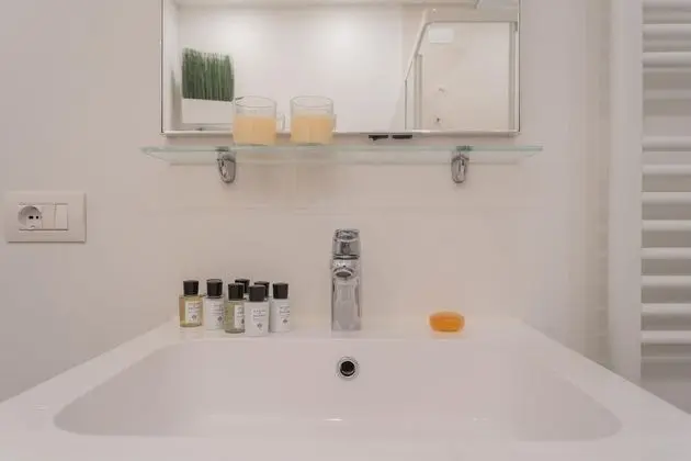 Valarin Roma Luxory Apartment Wellness - Oda