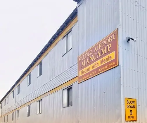 Valdez Airport Mancamp - Öne Çıkan Resim