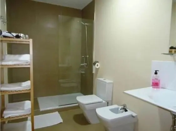 Valencia Apartments Serranos - Banyo Tipleri