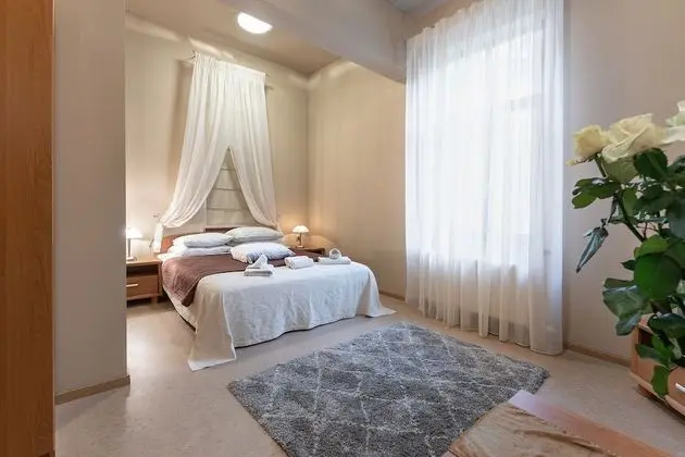 Valensija - Suite for two in Nice Hotel - Öne Çıkan Resim