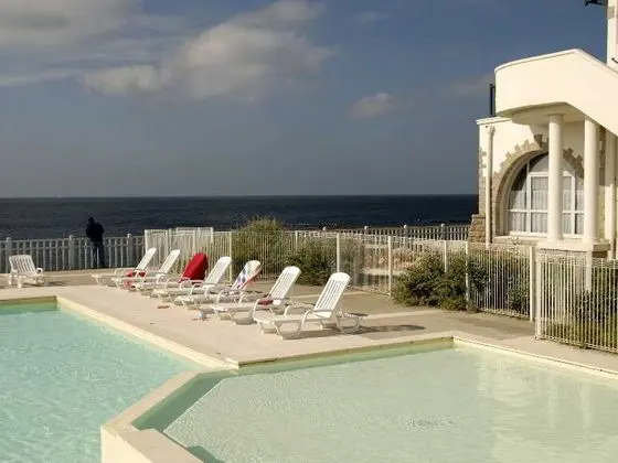 Valentin Plage - Havuz