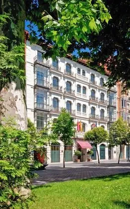 Hotel Valladolid Recoletos - Dış Mekan