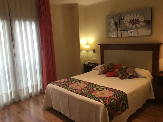 Hotel Valle de Cabezón - Oda