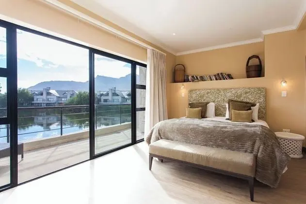 Valley Golf Lodges - Oda