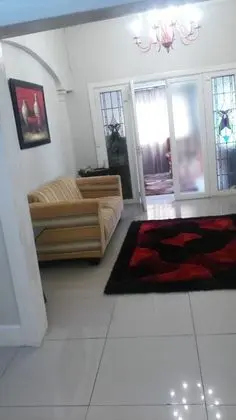 Valley Guest House - Lobi