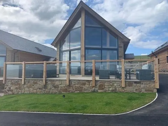 Valley View Luxury Lodges Gamekeepers 4 Bedroomed - Dış Mekan