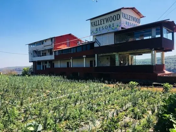 Valley Wood Resort and Spa