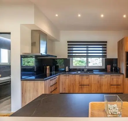 Villa Valma homm with 5 bedrooms and private pool - Mutfak