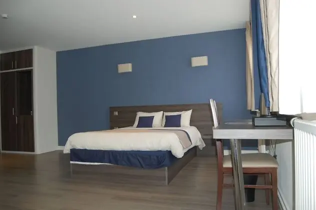 Valpré Lyon Hôtel - Oda