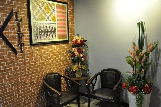 VALYA HOTEL KUALA TERENGGANU - Lobi