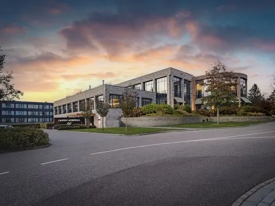 Van der Valk Hotel Heerlen - Dış Mekan