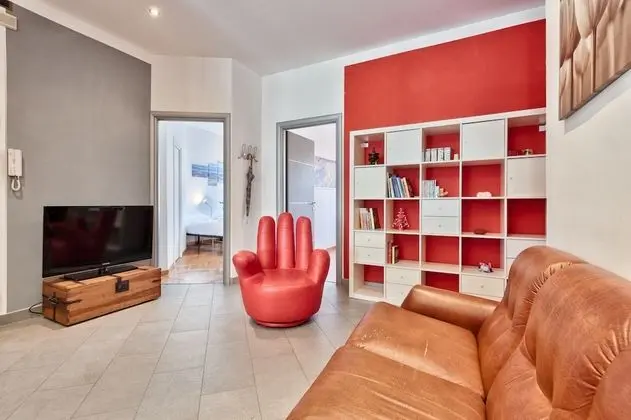 Vanchiglietta Colourful Apartment - 1