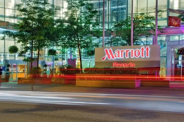 Vancouver Marriott Pinnacle Downtown Hotel - Dış Mekan
