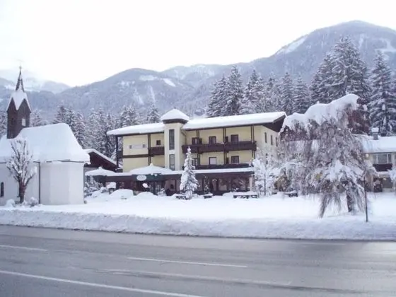 Hotel Vanda - 1