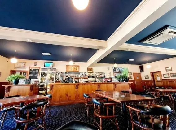 Vandenberg Hotel Forbes - Yerinde Yemek