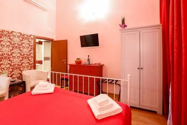 Vanella Rome Domus - Oda