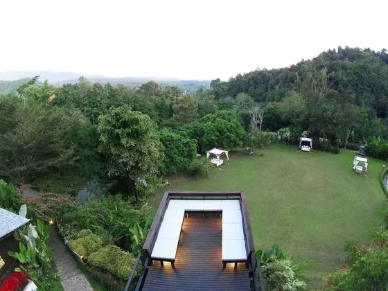 Vanilla Hill