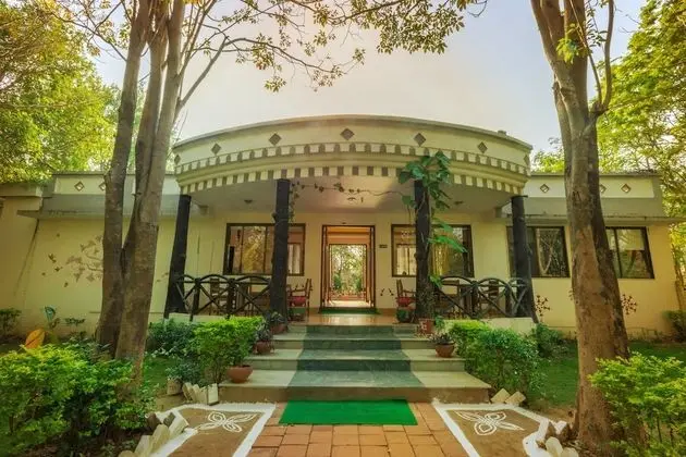 Vann Life Forest Resort