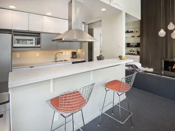 Vantage Point Condo 601 - Mutfak
