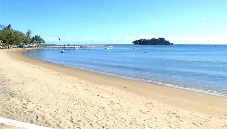 Vanuatu Beachfront Apartments - Plaj