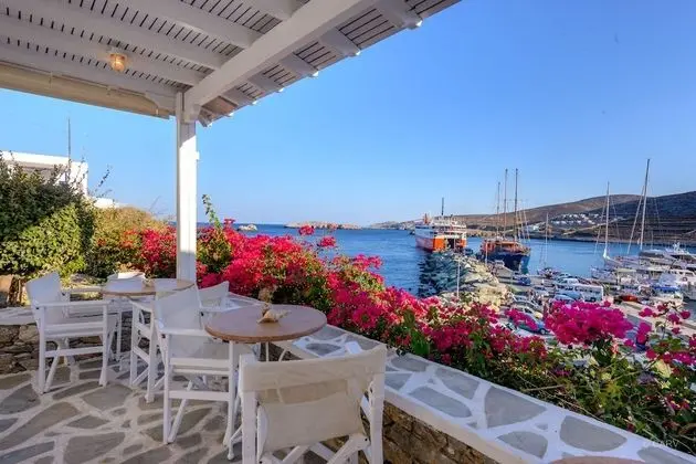 Vardia Bay Studios