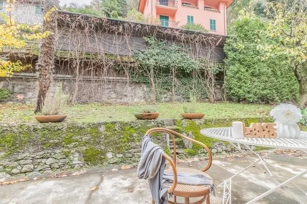 Varenna Garden Apartment