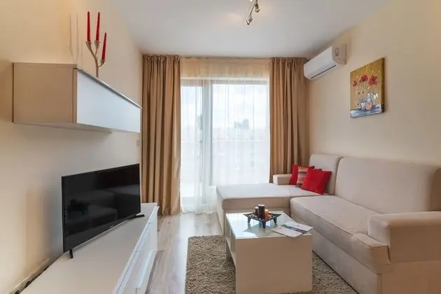 Varna South Bay Apart Complex - Öne Çıkan Resim