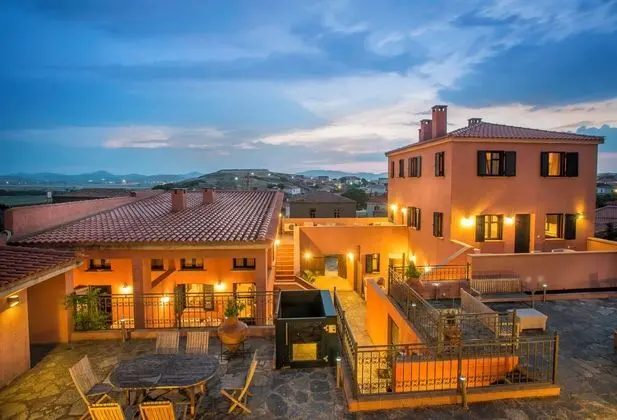 The Varos Residences Hotel - Öne Çıkan Resim