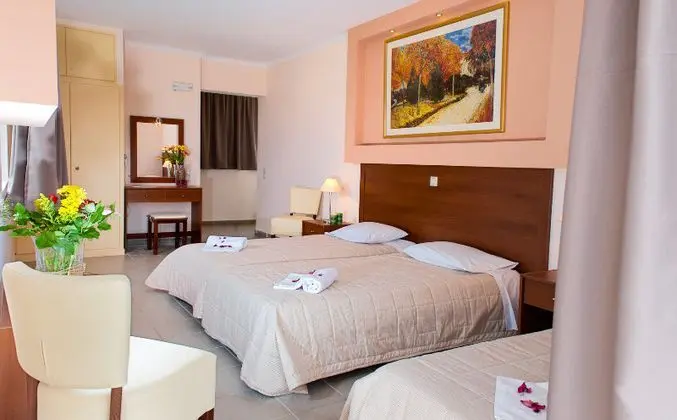 Varres Hotel - Oda
