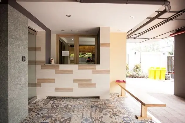 Varrzon Residence Srinakarin 56 - Lobi