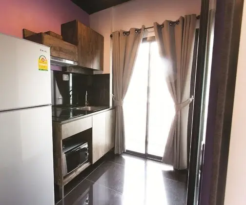 Varrzon Residence Srinakarin 56 - Mutfak