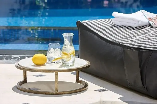 Vasia Boulevard - Adults Only - Havuz