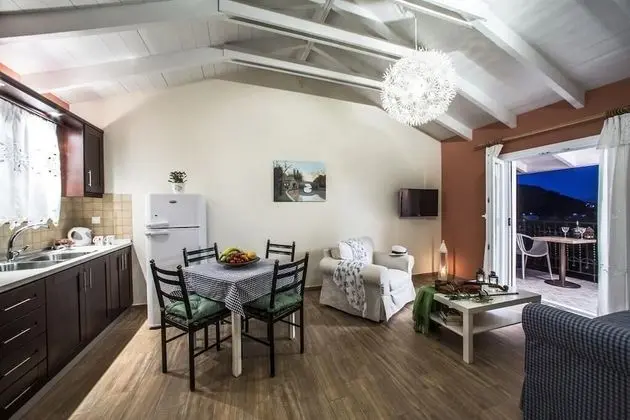 Vassilis Guest House - Mutfak